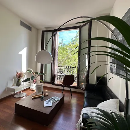 Cozy Place Picasso